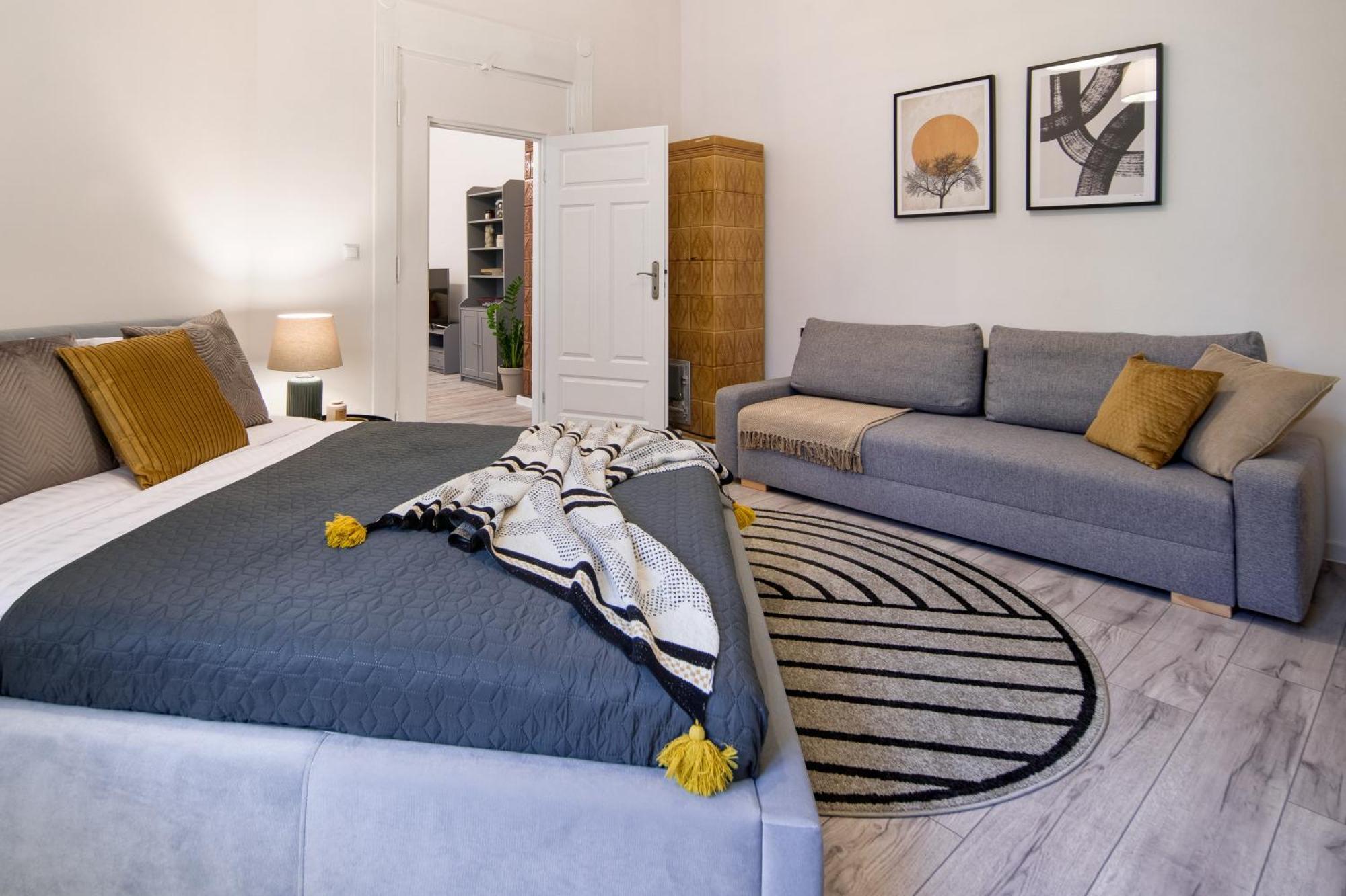Wawelove Pilsudskiego - 3 Bedroom Apt. With Balcony And Free Parking! Krakow Exterior photo